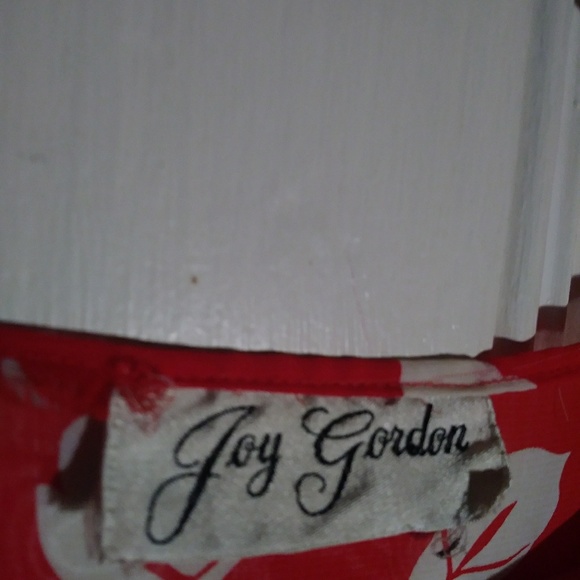 Pretty Joy Gordon red and white dress - Picture 7 of 7